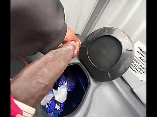 Thick black cock gets some attention in a portal toilet: Bbc Gay Videos